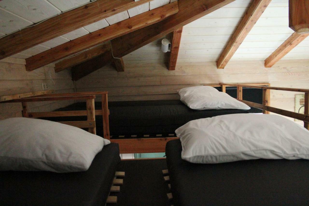 Chalet - Camping 'T Dekske Wintelre Ngoại thất bức ảnh
