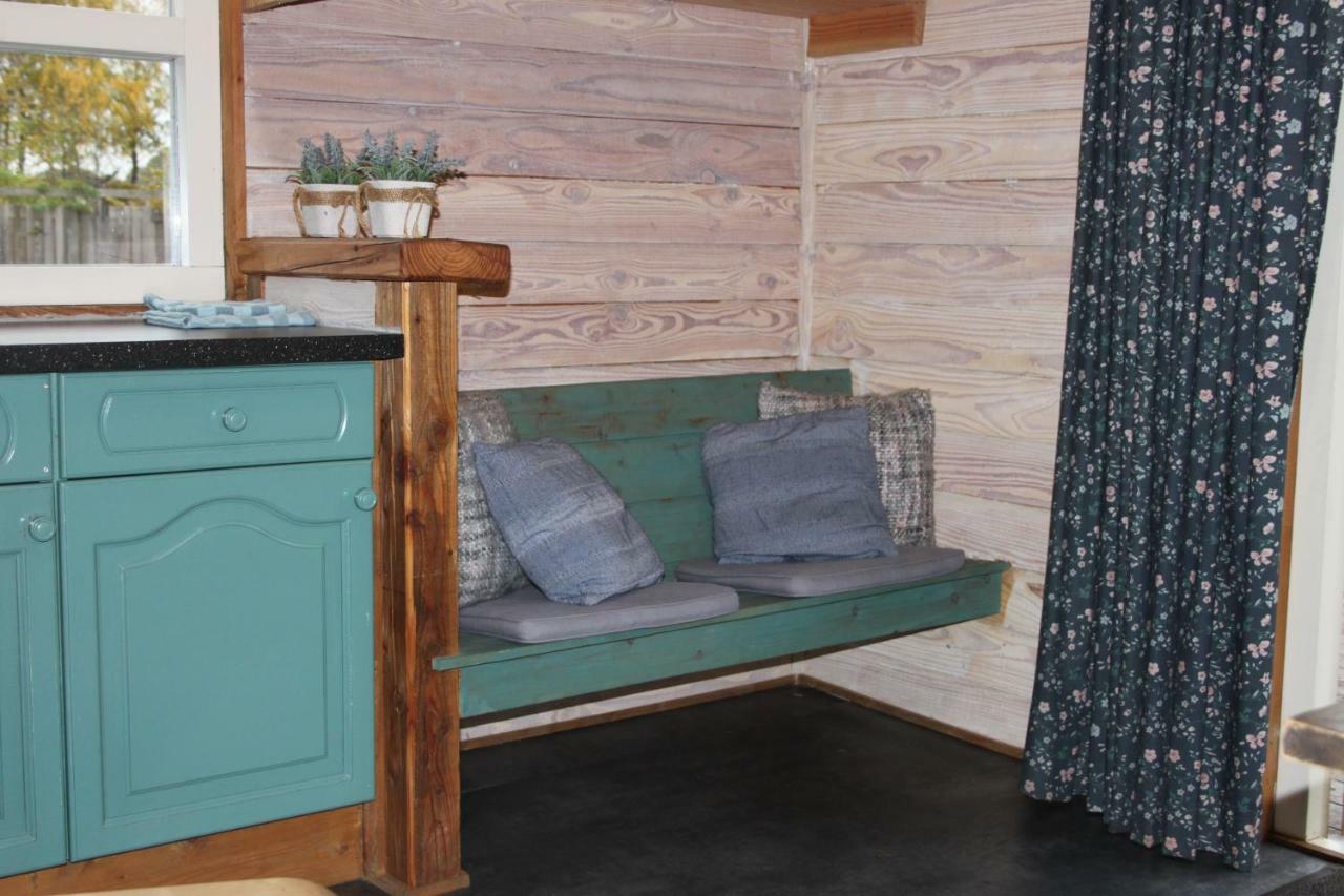 Chalet - Camping 'T Dekske Wintelre Ngoại thất bức ảnh